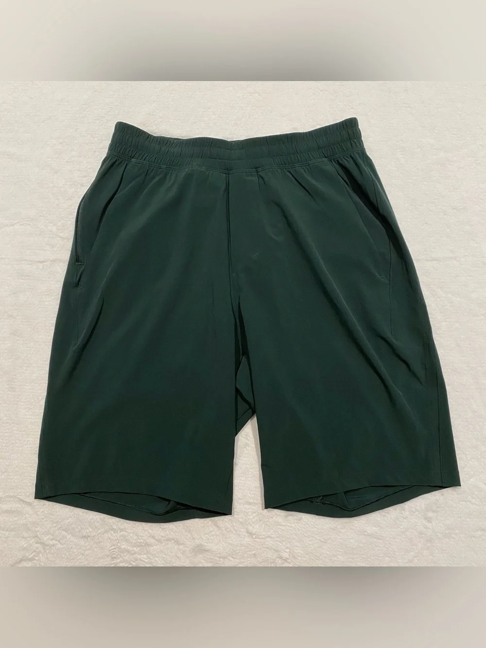 (S) Lululemon Pace Breaker 9